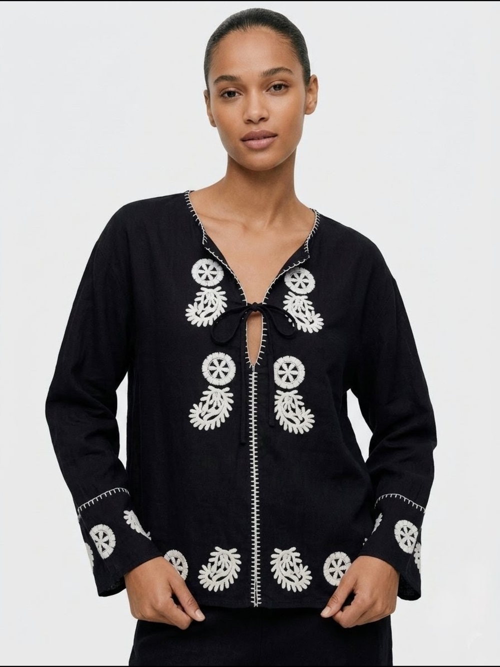 NWT Zara Black Embroidered Boho Peasant Tunic Top Size M Cotton/Linen Blend